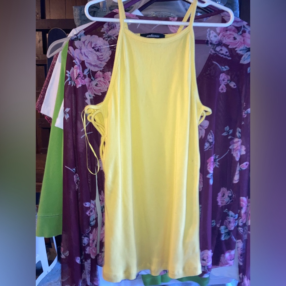 Women shirt